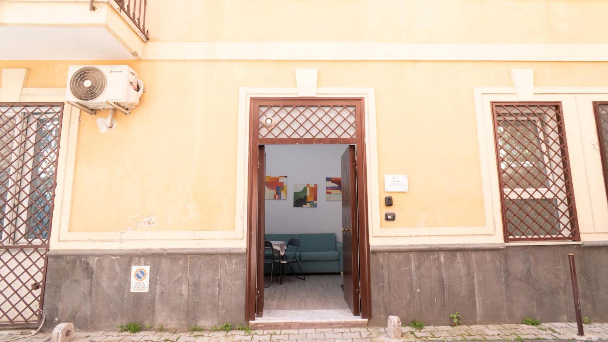 Casa Vacanze Alma B&B Grazioso Appartamento Sul Lungomare Di Pozzuoli A 300Mt Dal Centro E Dal Rione Terra By Movery 外观 照片