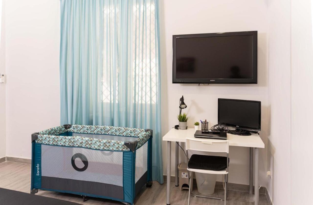 Casa Vacanze Alma B&B Grazioso Appartamento Sul Lungomare Di Pozzuoli A 300Mt Dal Centro E Dal Rione Terra By Movery 外观 照片